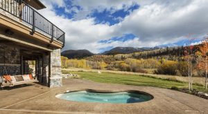 outdoor in ground hot tub